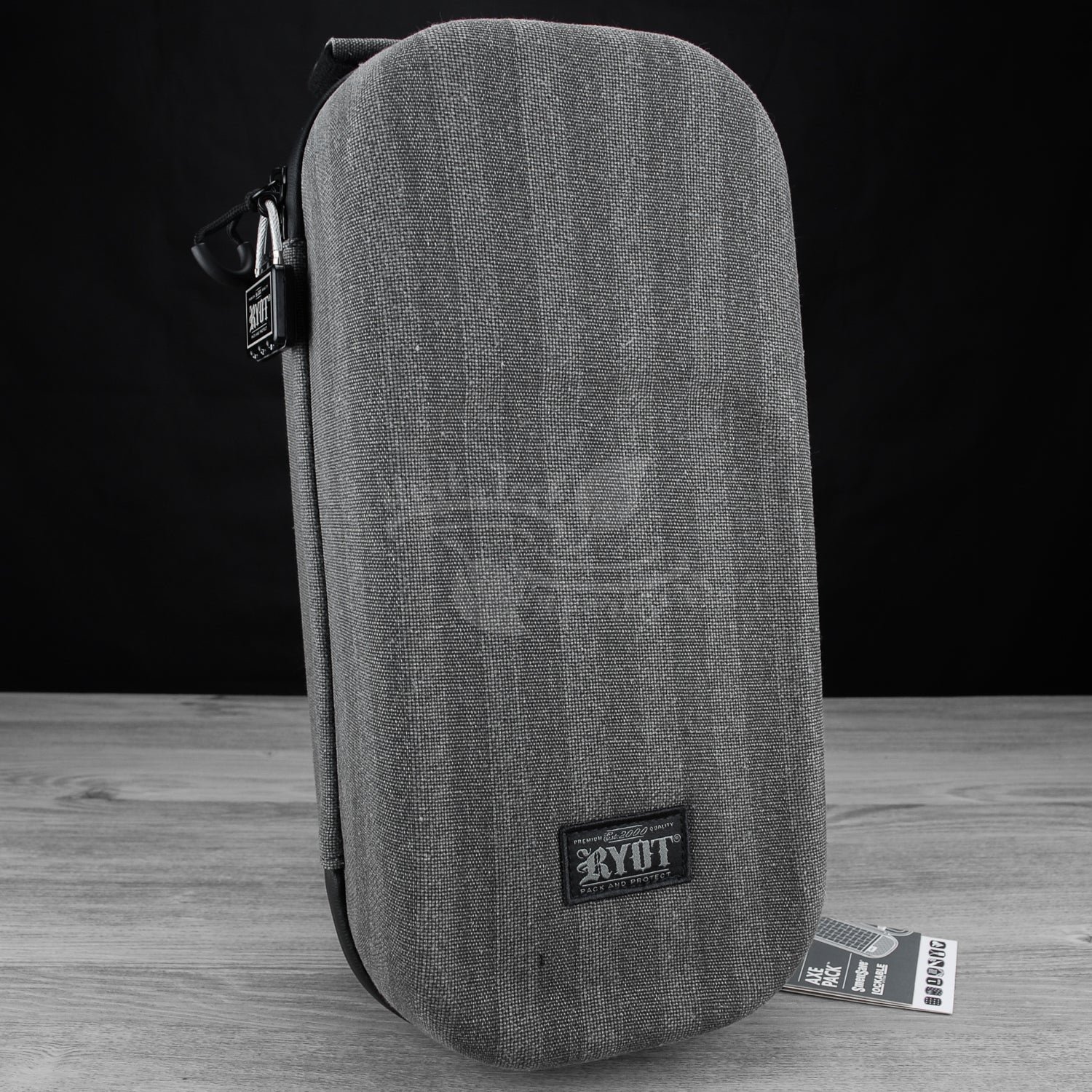 Ryot 35cm Axe Pack W/ SmellSafe Technology